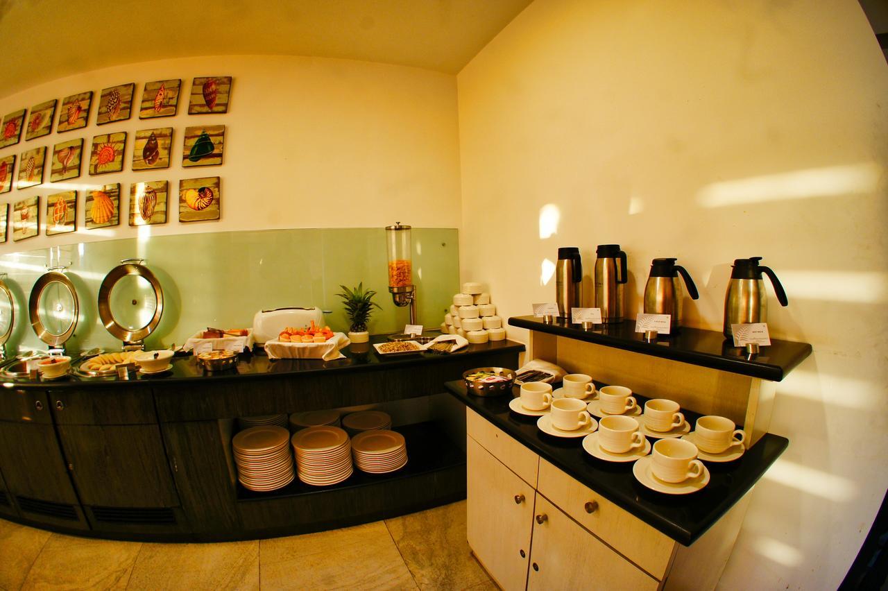 Hotel The Fern Residency, Miramar Panaji Exterior foto